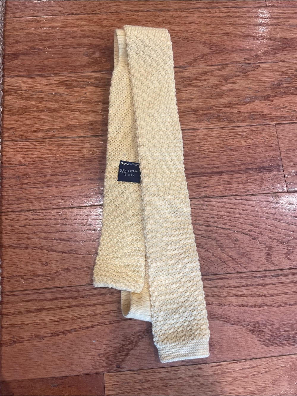 Lands' End Pale Yellow Knit Narrow Tie